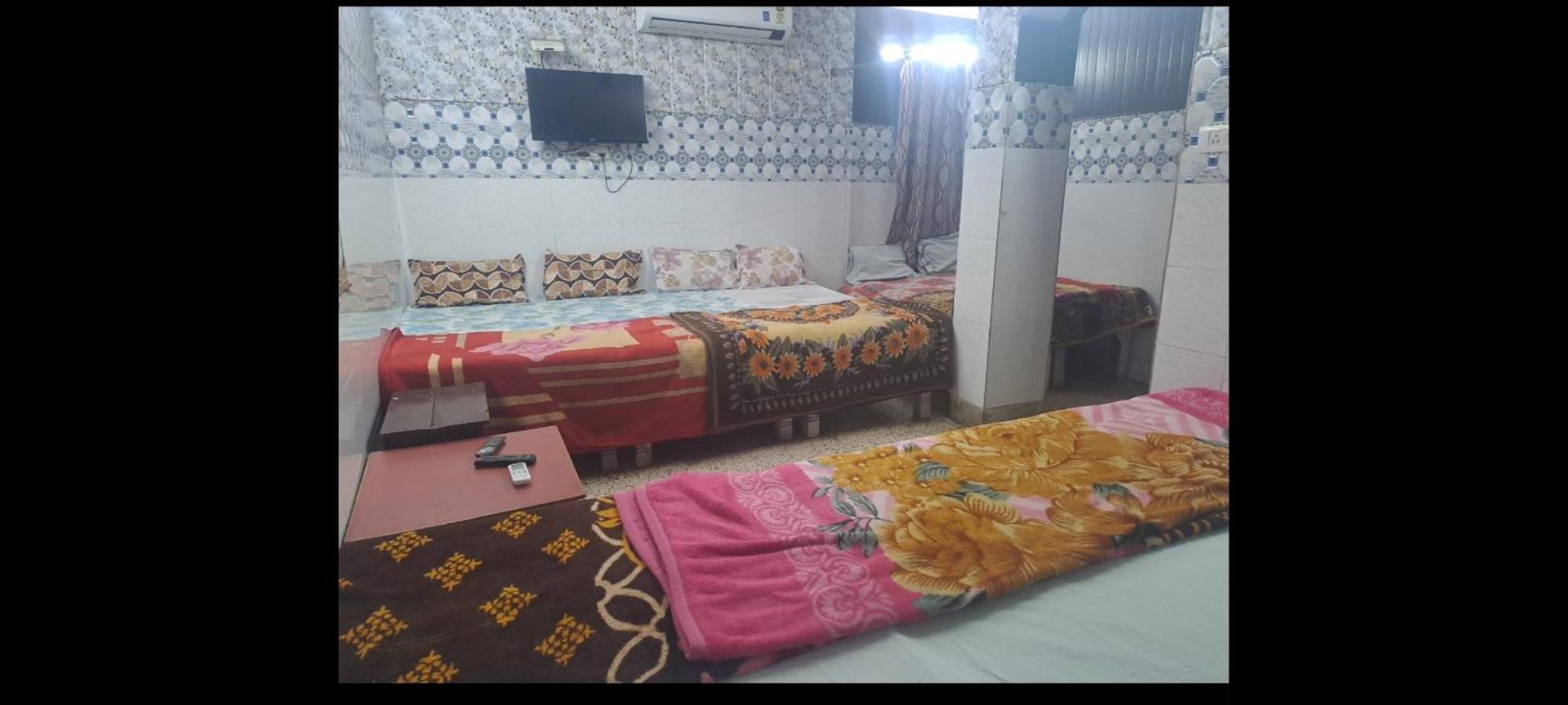 Kashi Annapurna Guest House Варанасі Екстер'єр фото