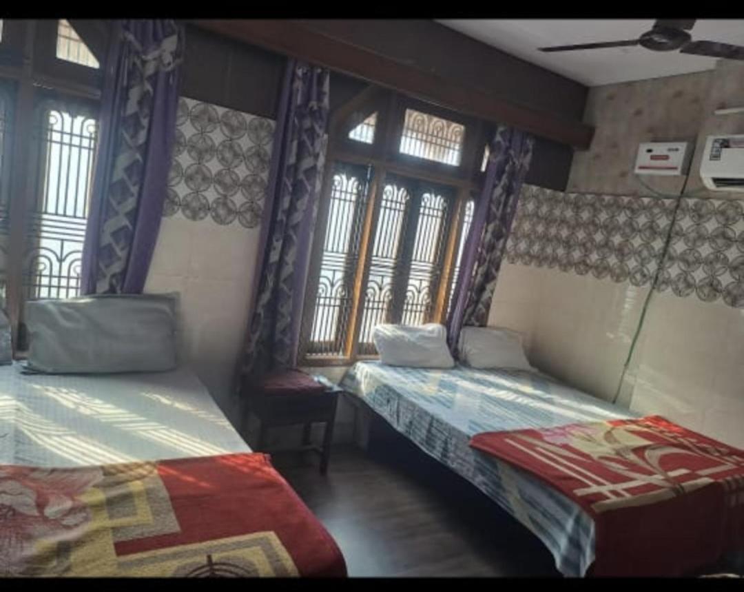 Kashi Annapurna Guest House Варанасі Номер фото