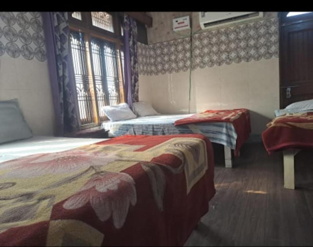 Kashi Annapurna Guest House Варанасі Номер фото
