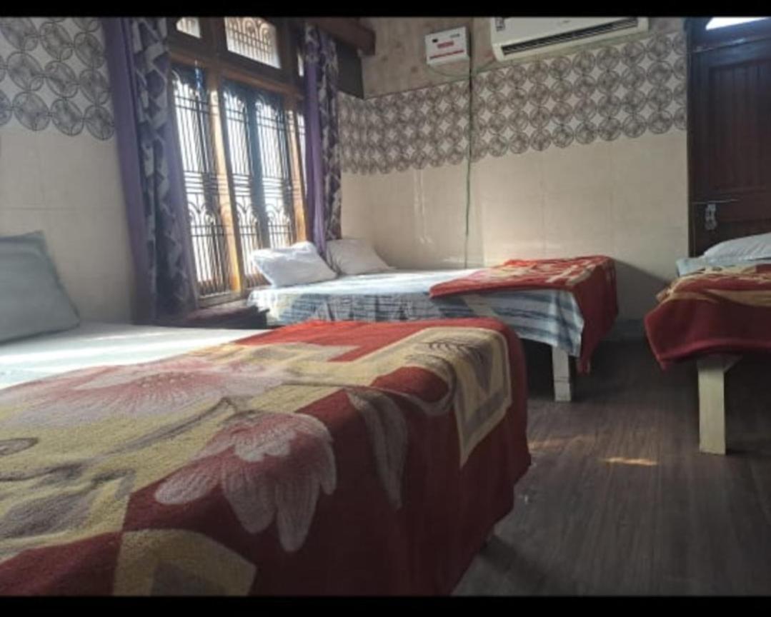 Kashi Annapurna Guest House Варанасі Номер фото