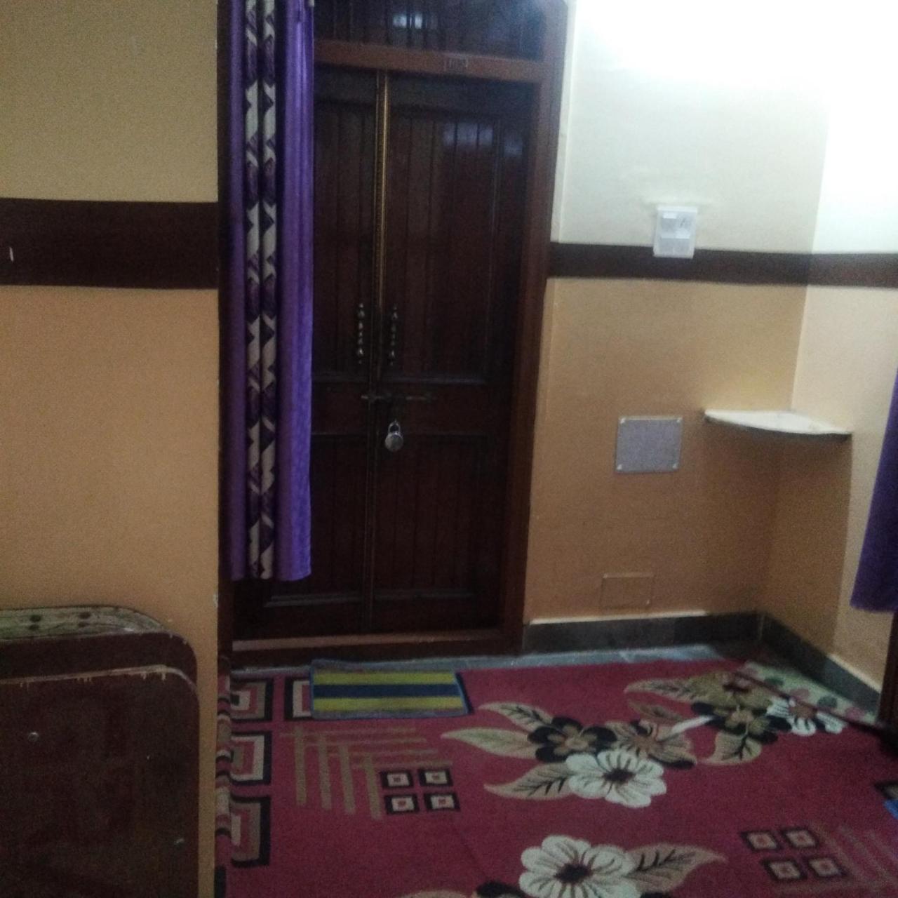 Kashi Annapurna Guest House Варанасі Екстер'єр фото